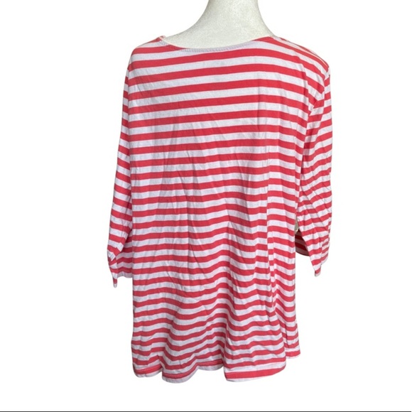 St. John’s Bay striped floral top with lace detail 2X - Picture 3 of 5